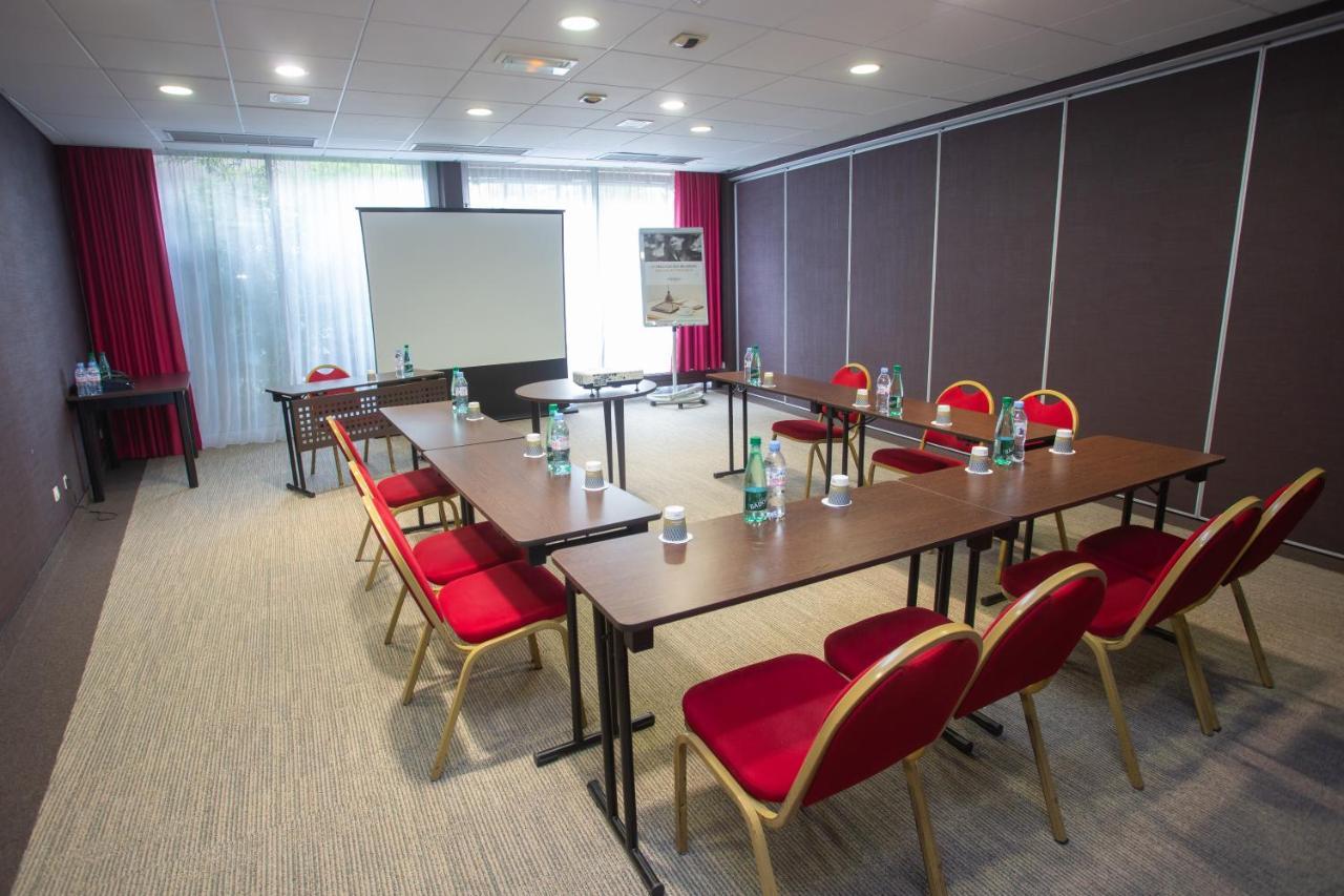 Mercure Le Port Hotel